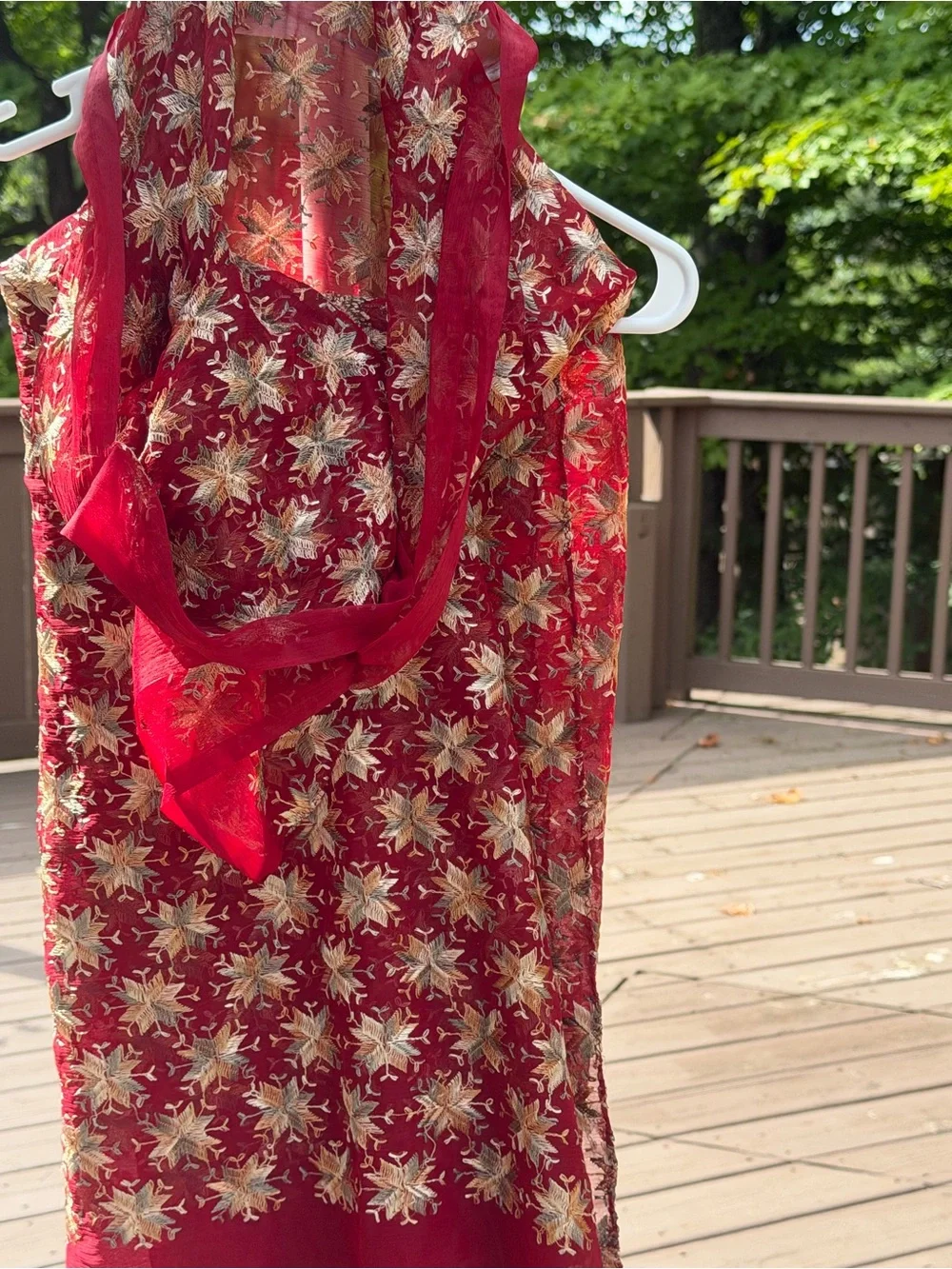 N/A lightweight red